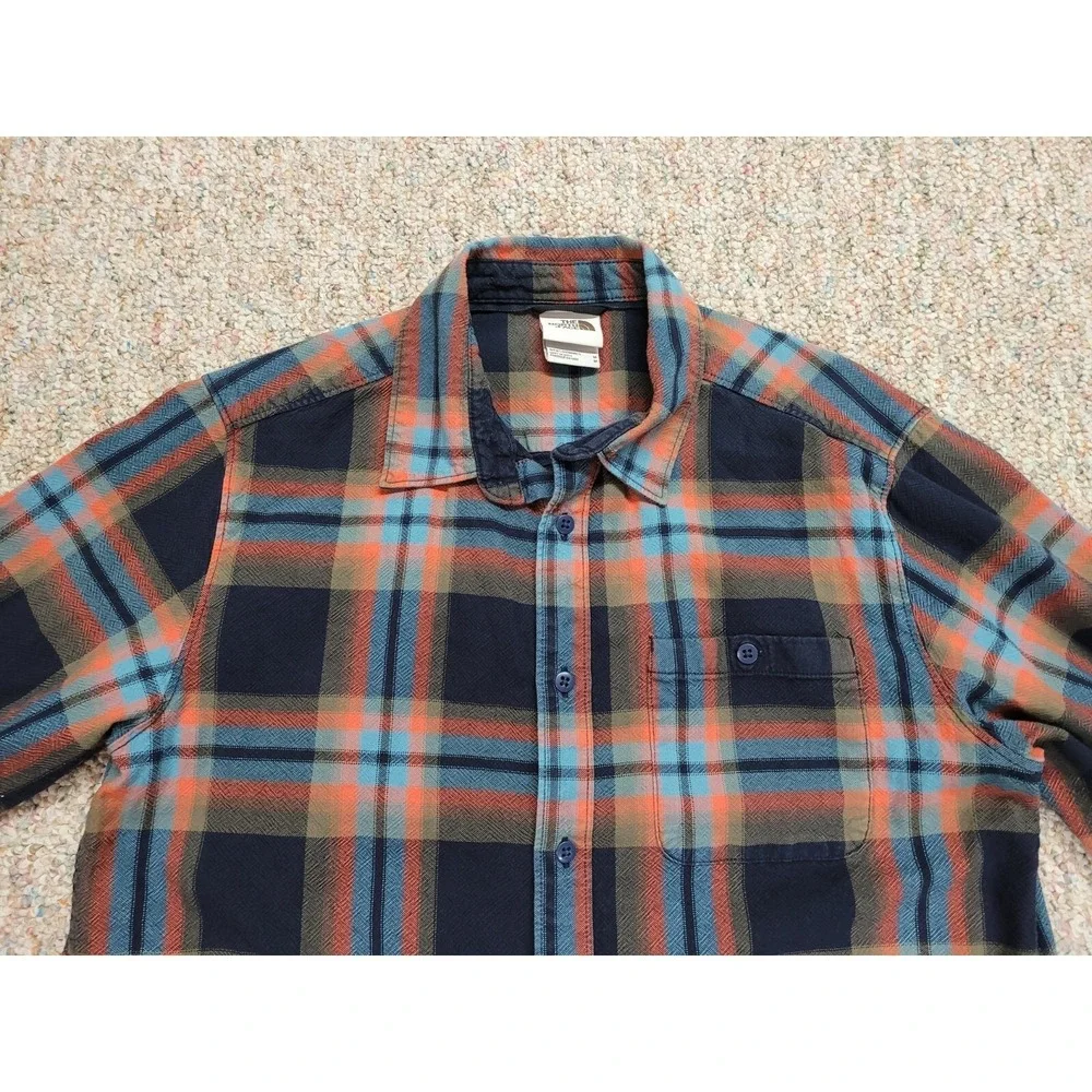 The North Face Shirt Mens Medium Plaid Hayden Pass Button Down Outdoors Hiking